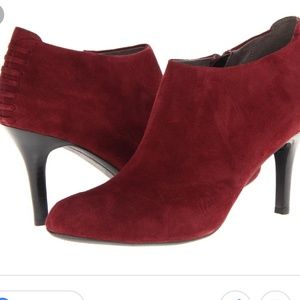 DKNY Samira Womens Suede Booties, Wine Color